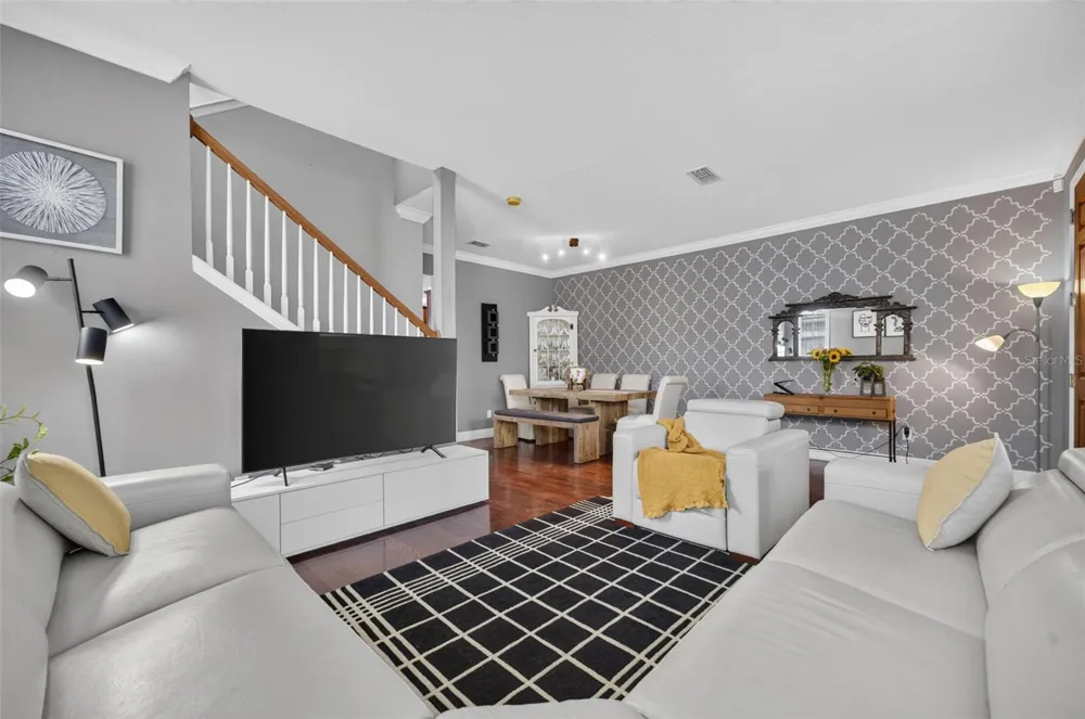 1261 INDIANA AVENUE Winter Park, FL 32789