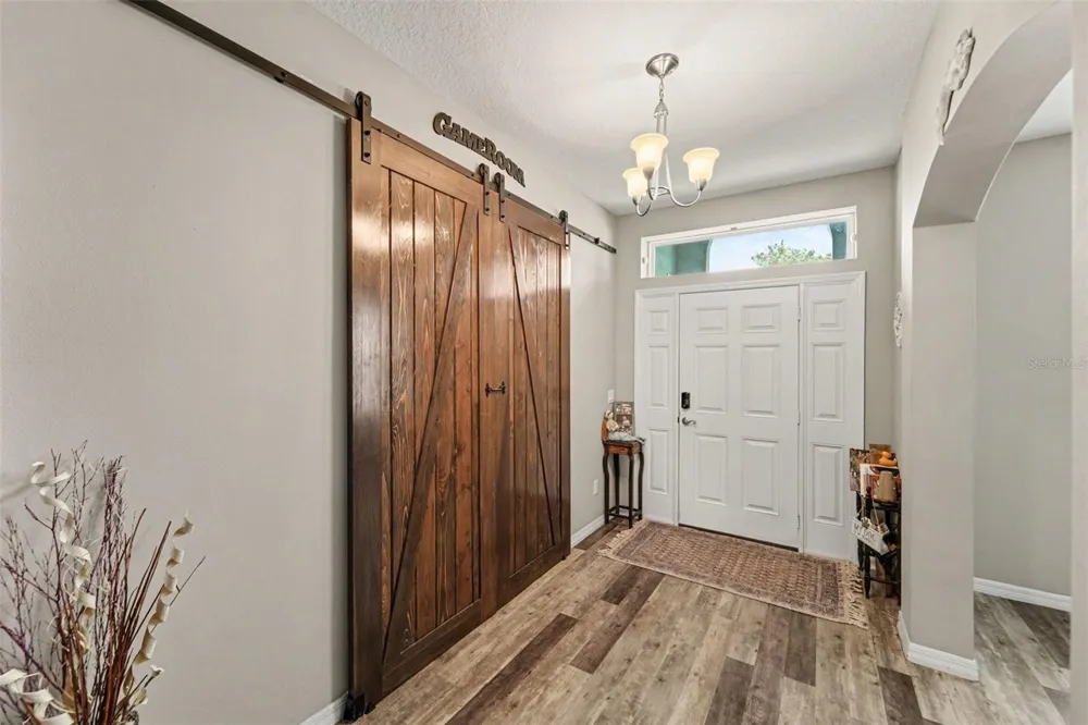 13144 LAUREL CREST COURT Grand Island, FL 32735