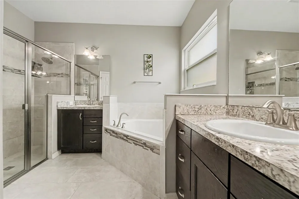 13144 LAUREL CREST COURT Grand Island, FL 32735