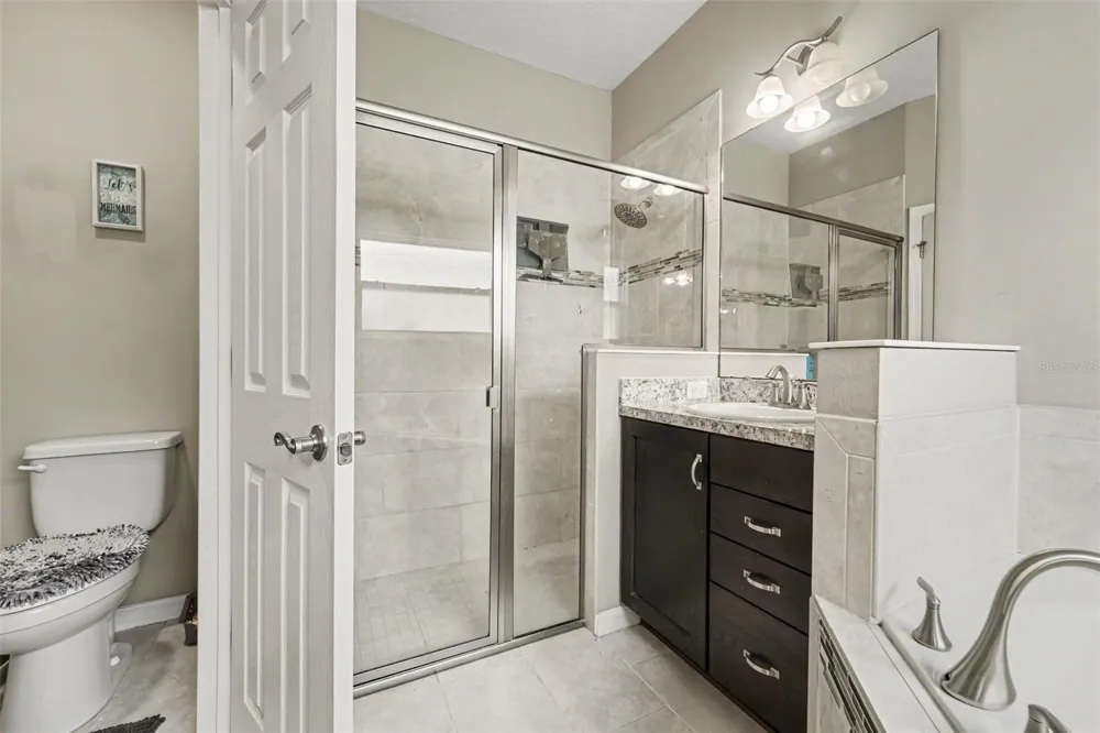13144 LAUREL CREST COURT Grand Island, FL 32735