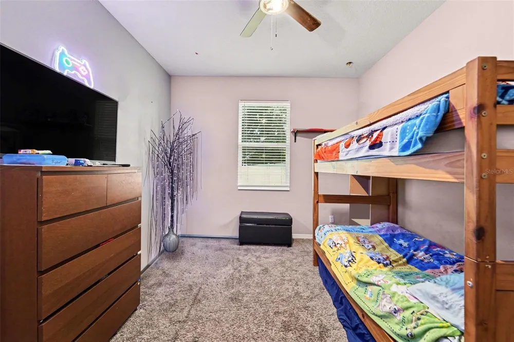 13144 LAUREL CREST COURT Grand Island, FL 32735