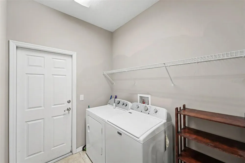13144 LAUREL CREST COURT Grand Island, FL 32735