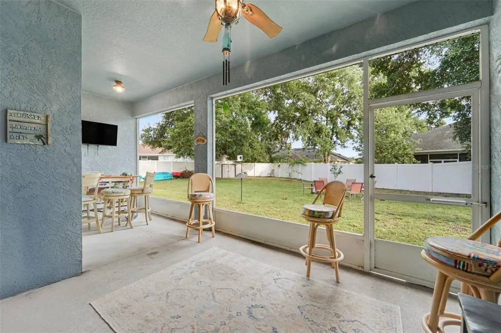 13144 LAUREL CREST COURT Grand Island, FL 32735