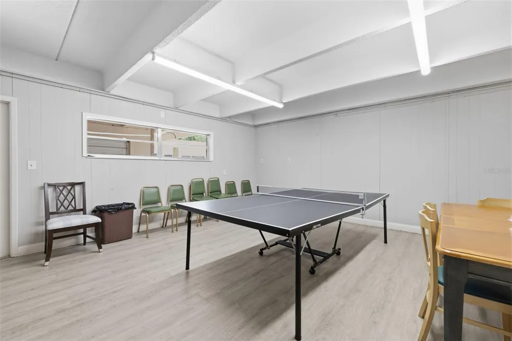 9940 47TH AVENUE #216 St Petersburg, FL 33708
