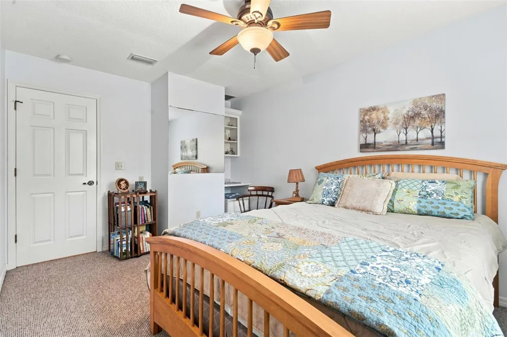 1555 ROWE LANE Deland, FL 32720