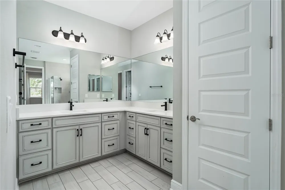 3603 QUIET DRIVE Sarasota, FL 34240