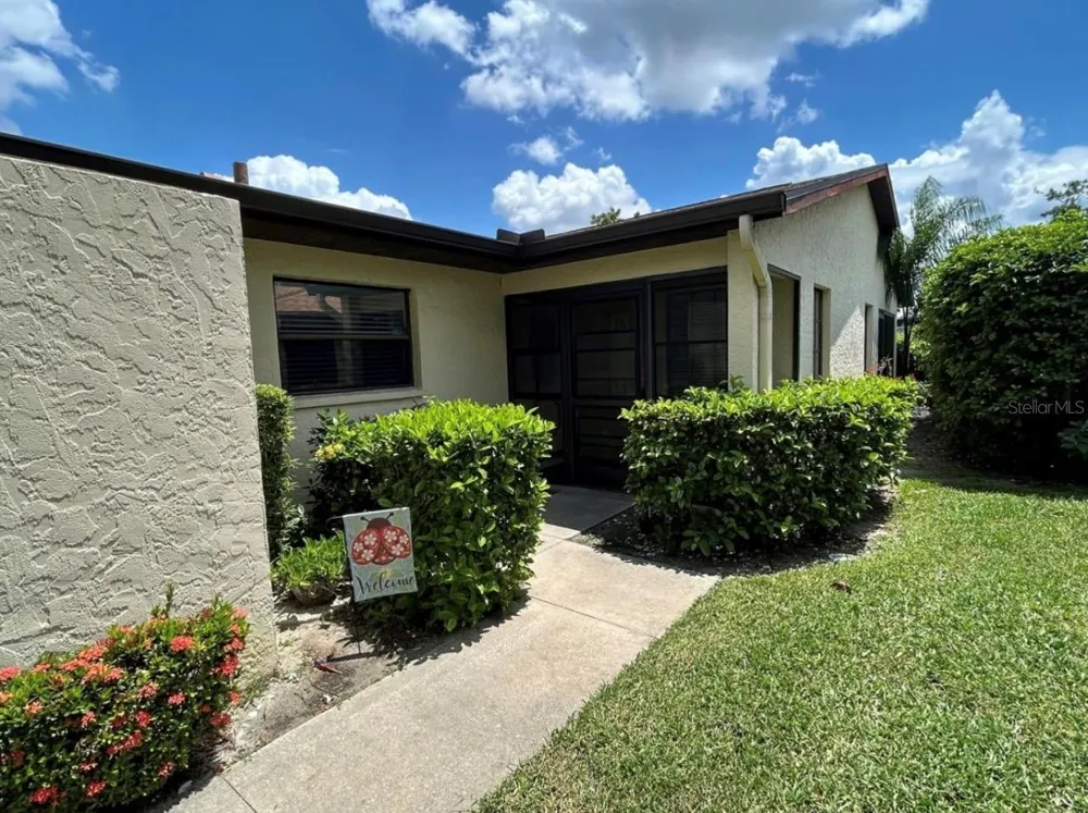 3312 VIVIENDA BOULEVARD Bradenton, FL 34207