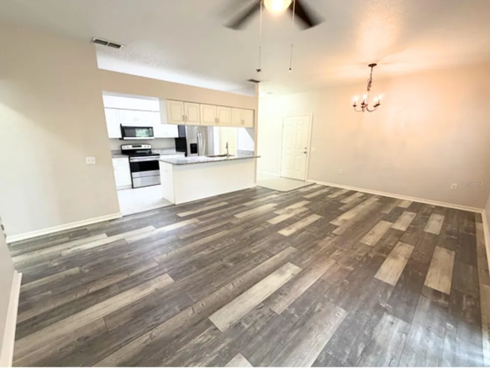 1001 EAGLE POND DRIVE Winter Haven, FL 33884