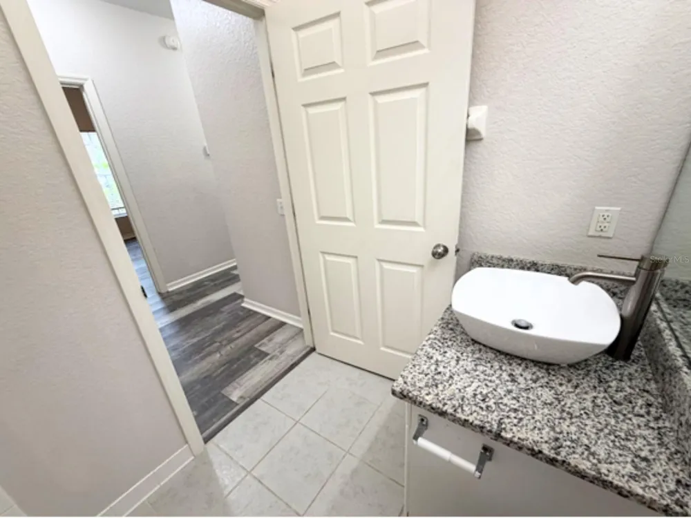 1001 EAGLE POND DRIVE Winter Haven, FL 33884