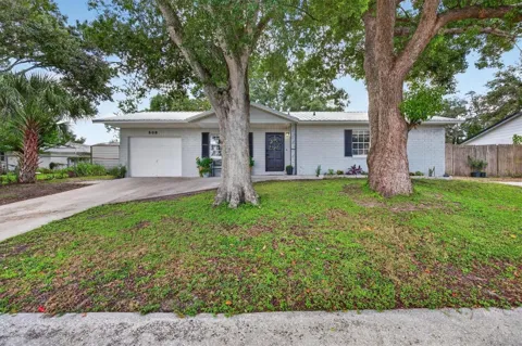 508 COCOPLUM DRIVE