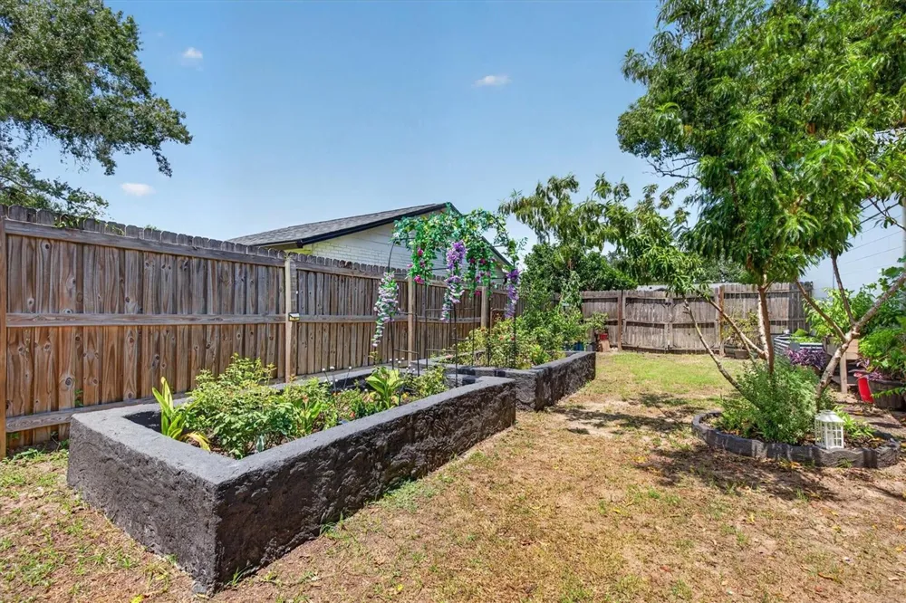 508 COCOPLUM DRIVE Seffner, FL 33584