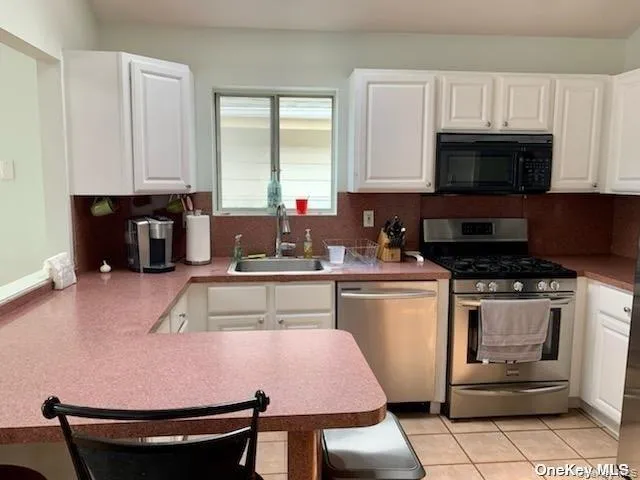 33 Ohio Avenue Long Beach, NY 11561