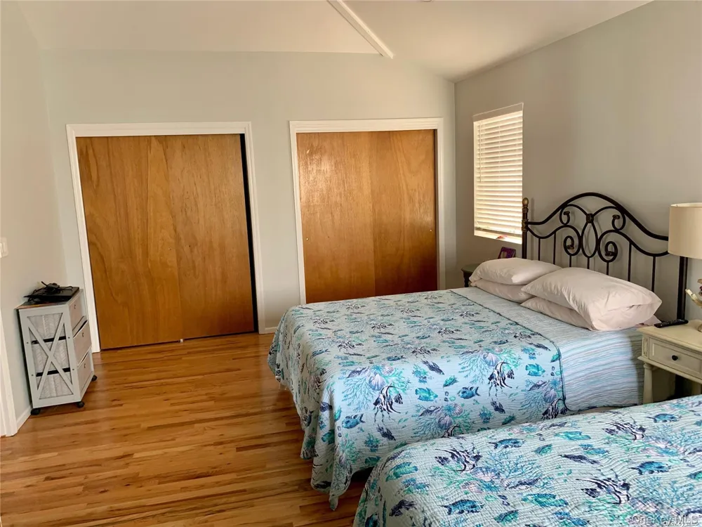 33 Ohio Avenue Long Beach, NY 11561