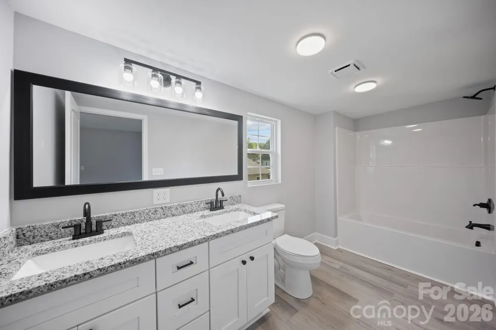 807 Walnut Street Kannapolis, NC 28081