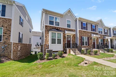 9330 Mallard Mills Drive