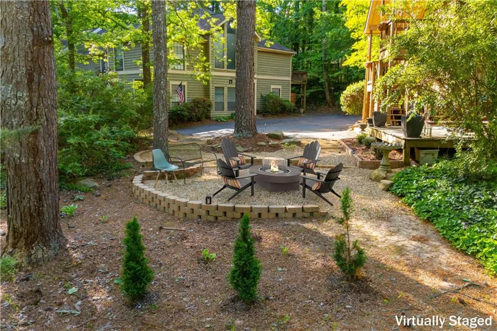 3028 Steeplechase Drive Alpharetta, GA 30004