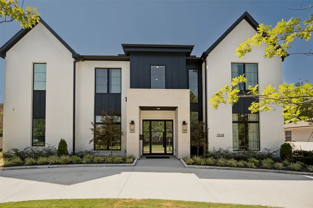 3528 Norcross Lane Dallas, TX 75229
