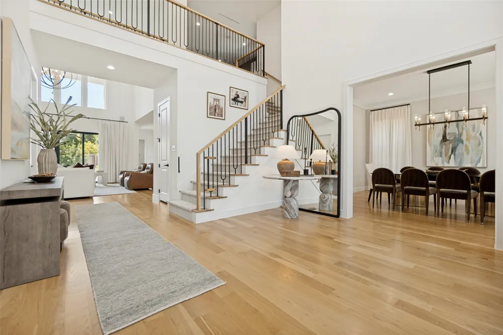 3528 Norcross Lane Dallas, TX 75229