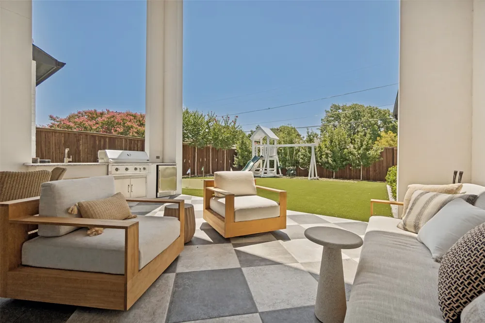 3528 Norcross Lane Dallas, TX 75229