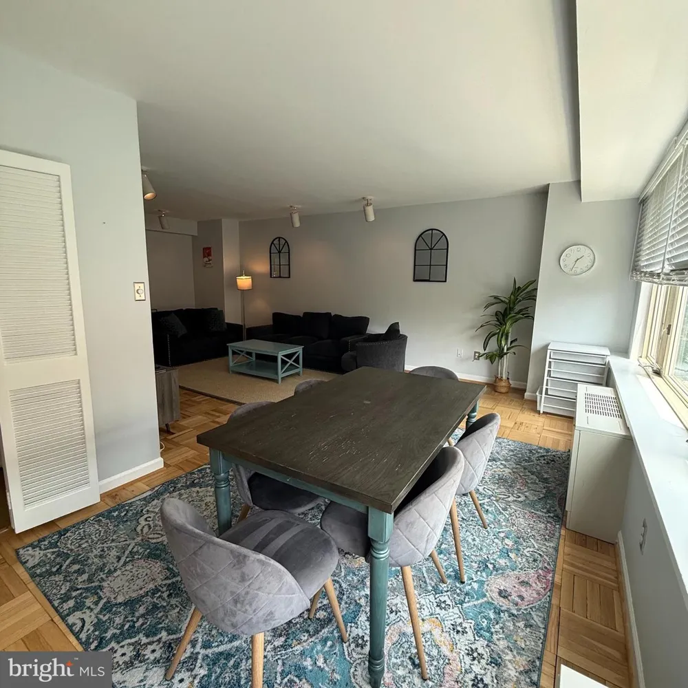 4301 MASSACHUSETTS AVENUE NW #2009 Washington, DC 20016