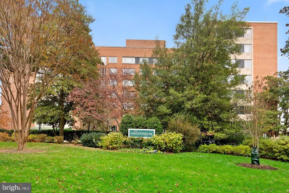 4301 MASSACHUSETTS AVENUE NW #2009 Washington, DC 20016