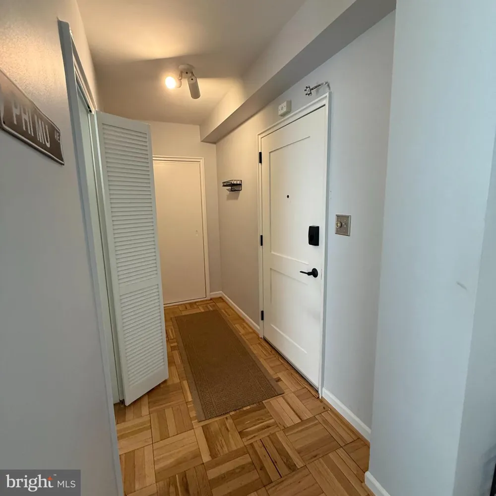 4301 MASSACHUSETTS AVENUE NW #2009 Washington, DC 20016