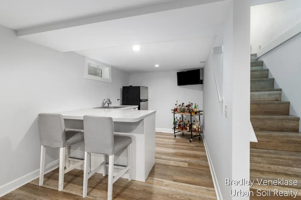 1336 Philadelphia Avenue SE Grand Rapids, MI 49506