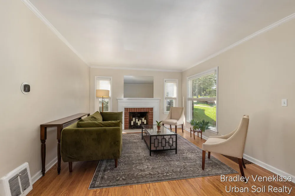 1336 Philadelphia Avenue SE Grand Rapids, MI 49506