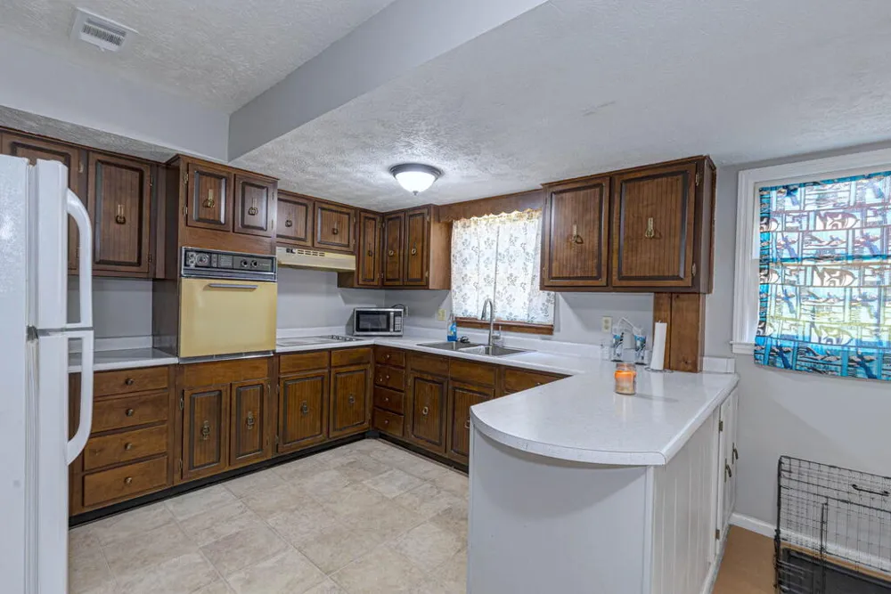 1245 Mooty Bridge Road LaGrange, GA 30240