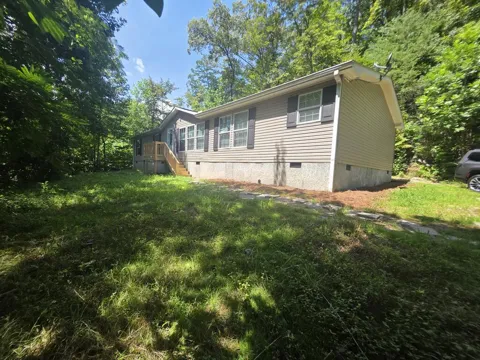 1985 Andrews Road
