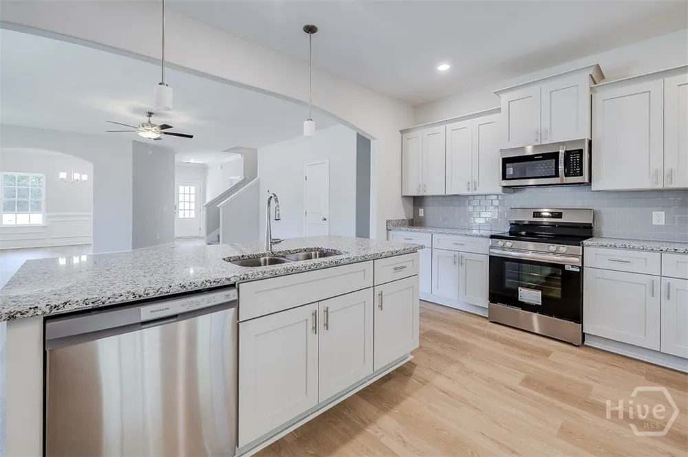1423 Long Bridge Rincon, GA 31326