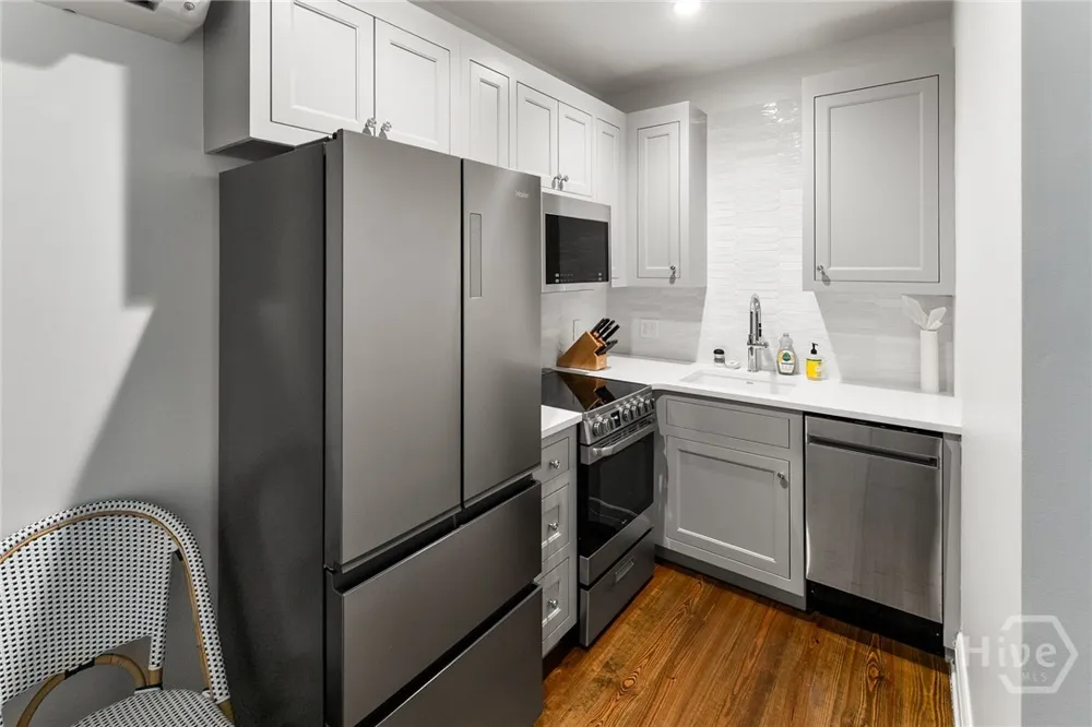 105 E Gordon Street Savannah, GA 31401
