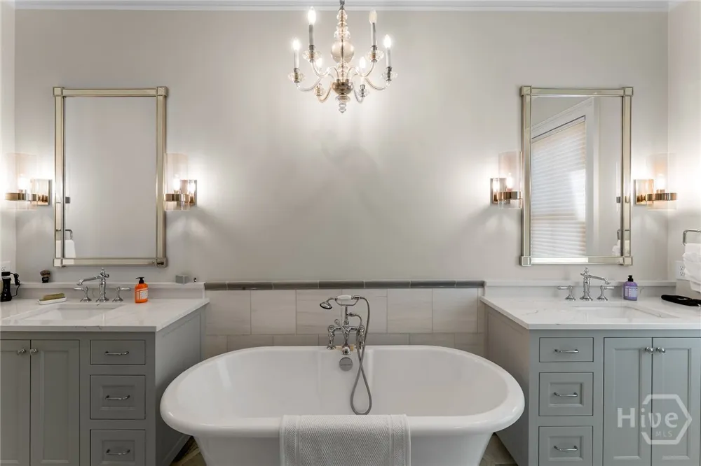 105 E Gordon Street Savannah, GA 31401