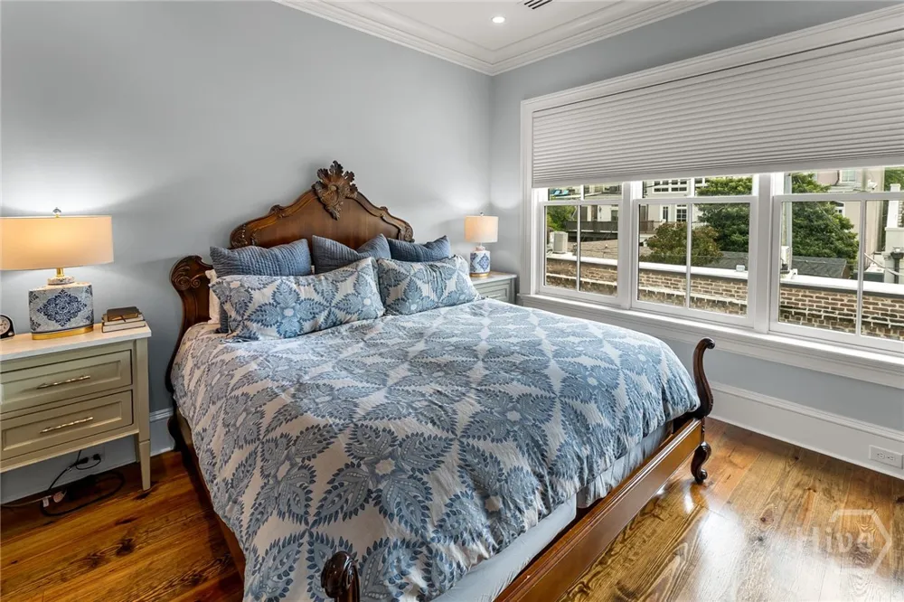 105 E Gordon Street Savannah, GA 31401