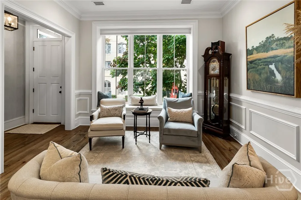 105 E Gordon Street Savannah, GA 31401