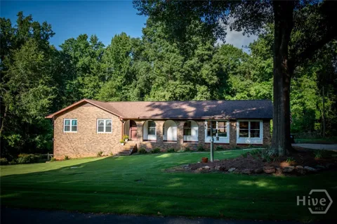 104 Goddard Road