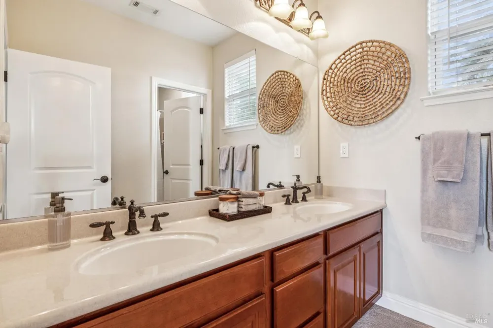 980 Allison Avenue St. Helena, CA 94574
