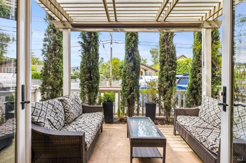 980 Allison Avenue St. Helena, CA 94574