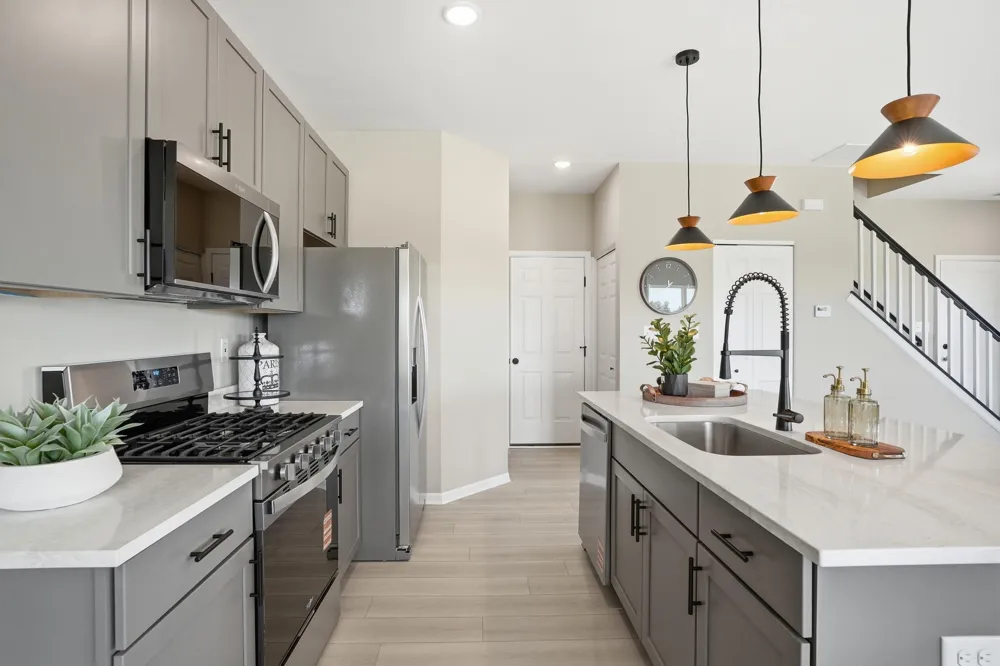 7096 Johnson Street Merrillville, IN 46410