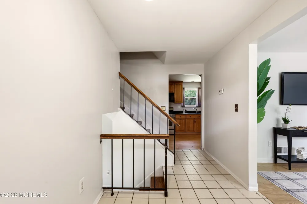 107 Ridge Drive Toms River, NJ 08753