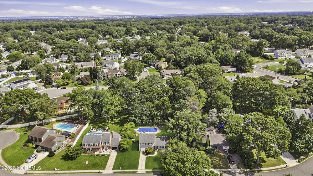 107 Ridge Drive Toms River, NJ 08753