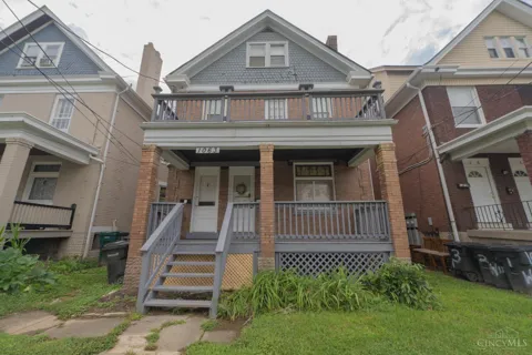 1063 Winfield Avenue