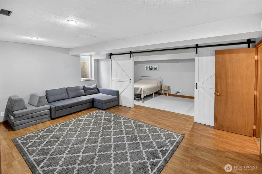 8831 NE Hillcrest Drive Moses Lake, WA 98837