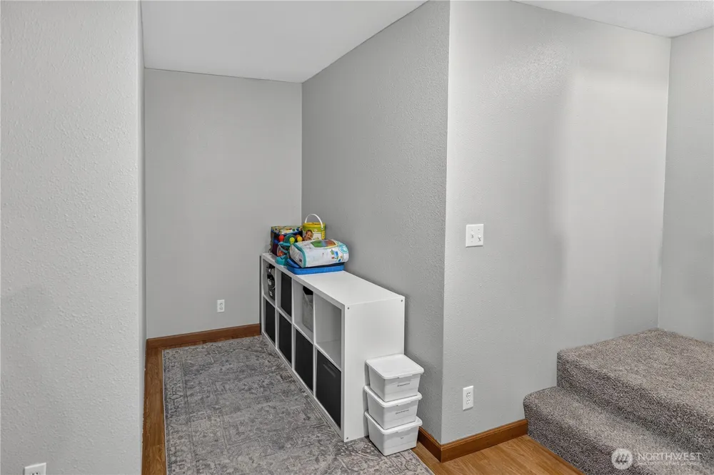 8831 NE Hillcrest Drive Moses Lake, WA 98837