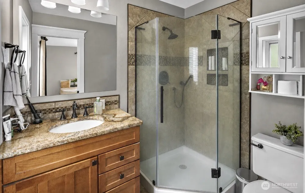 8831 NE Hillcrest Drive Moses Lake, WA 98837