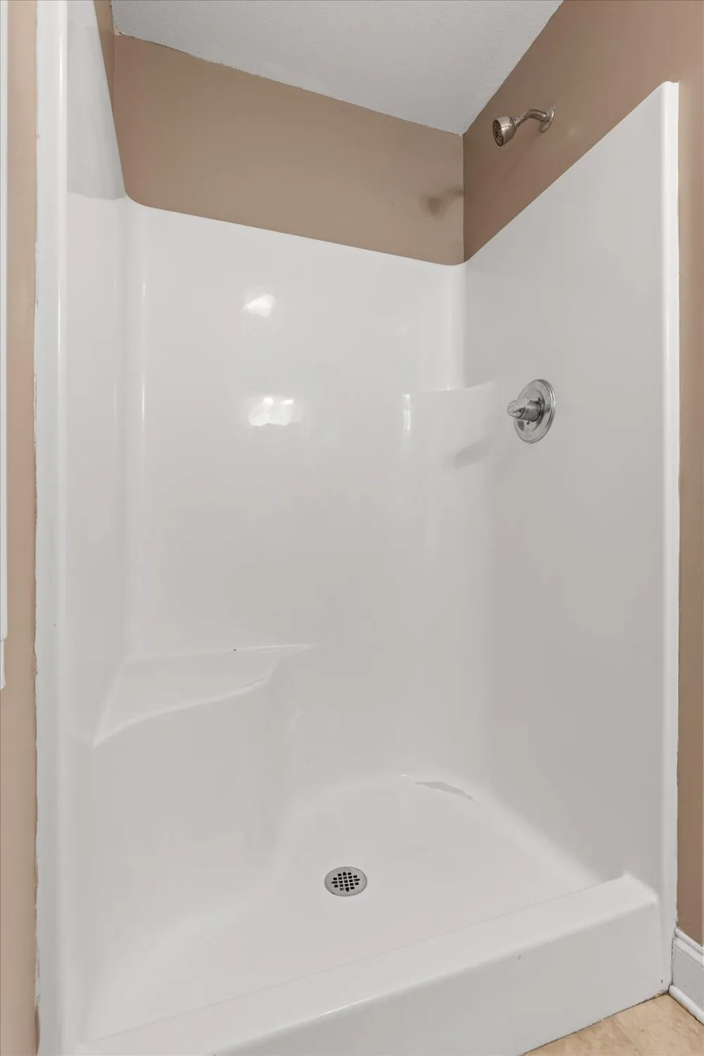 3423 Coach Drive Hixson, TN 37343