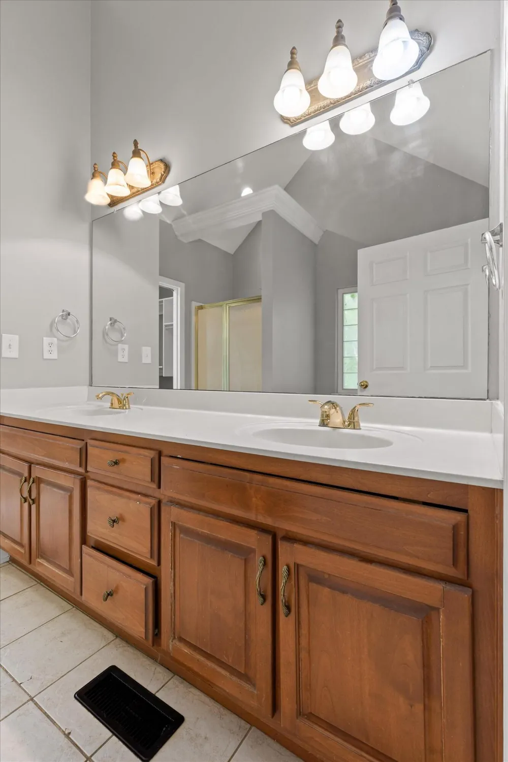 3423 Coach Drive Hixson, TN 37343