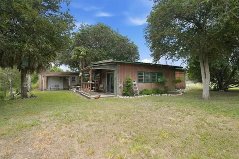 121 Lakewood Lane