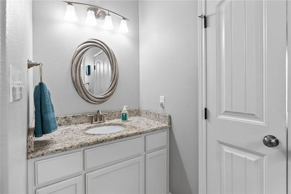 1113 Pine Hollow Lane Corpus Christi, TX 78418