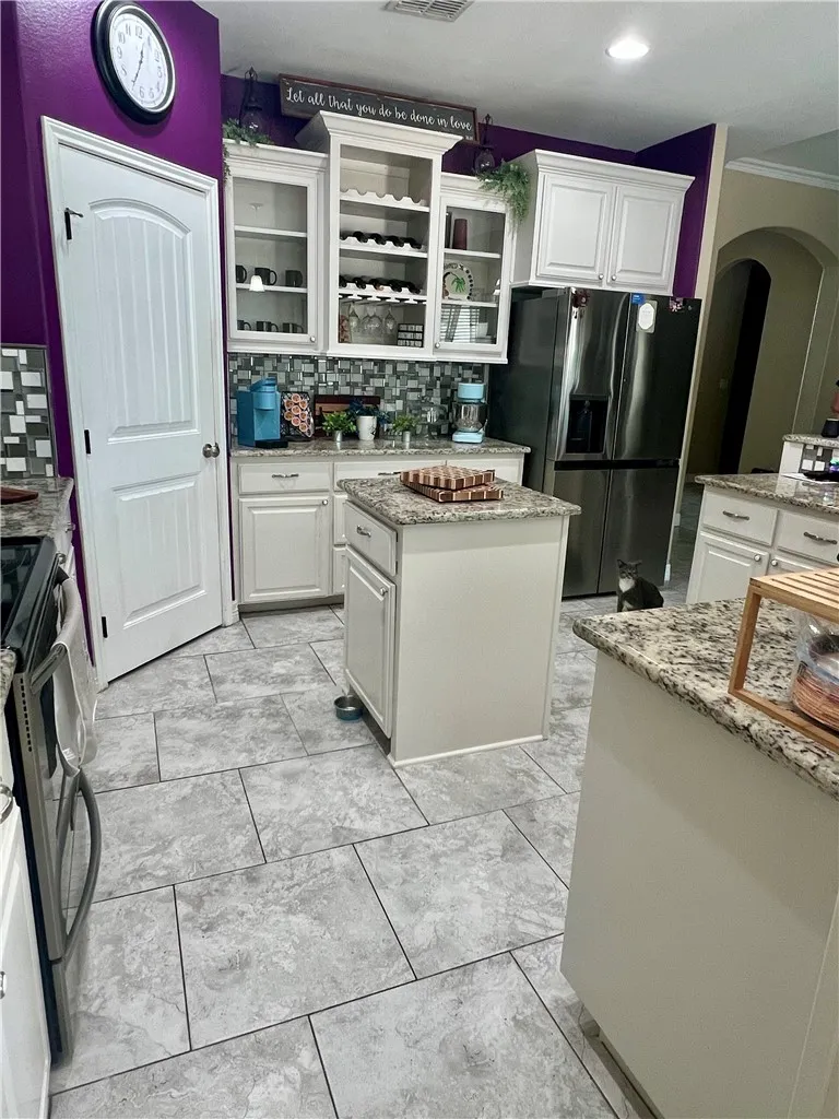 1113 Pine Hollow Lane Corpus Christi, TX 78418